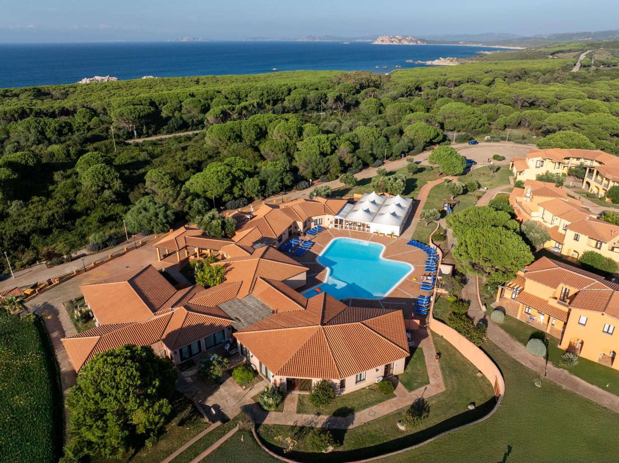 Residence Baia Dei Mirti Vignola Mare Extérieur photo