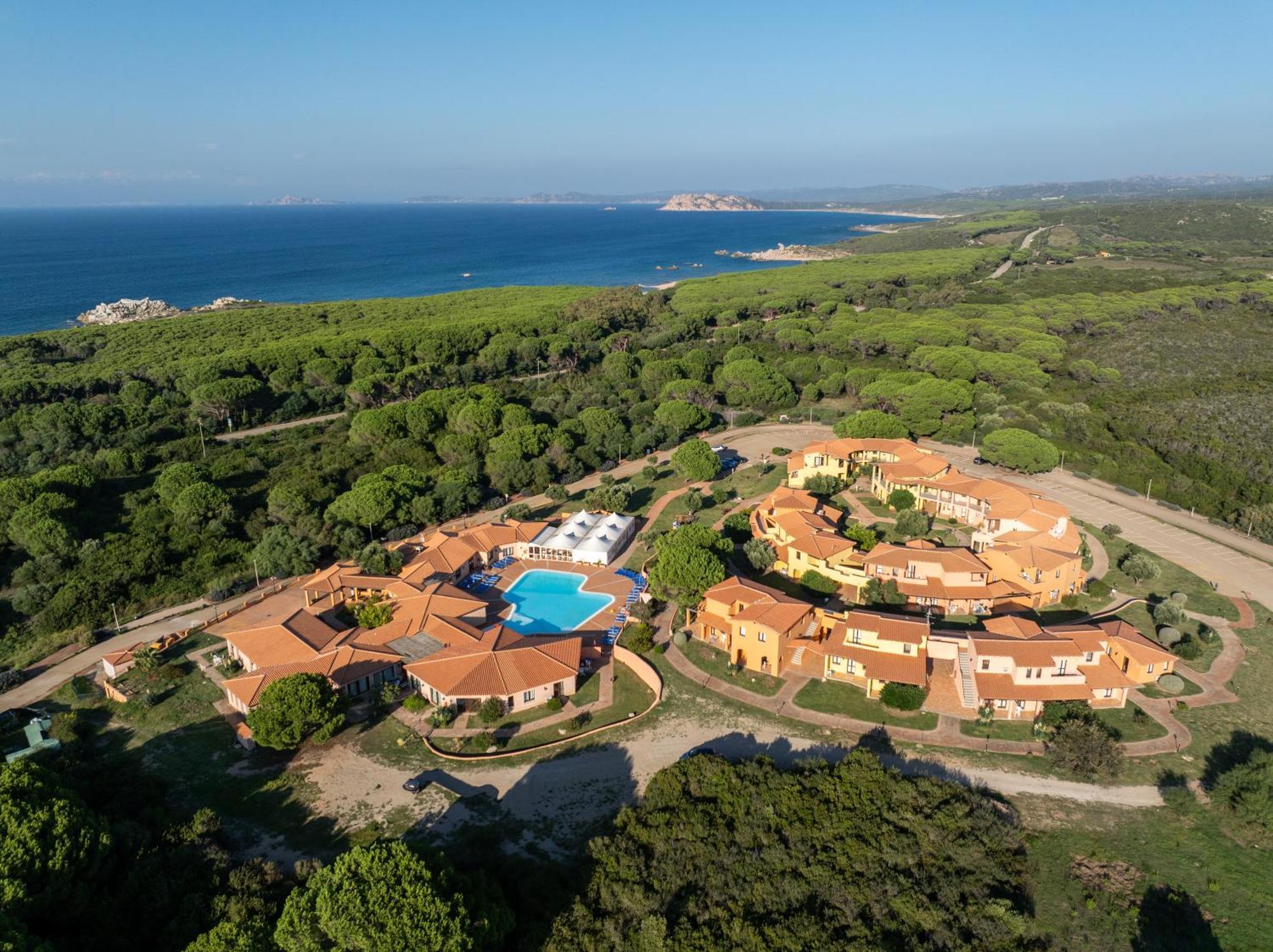 Residence Baia Dei Mirti Vignola Mare Extérieur photo