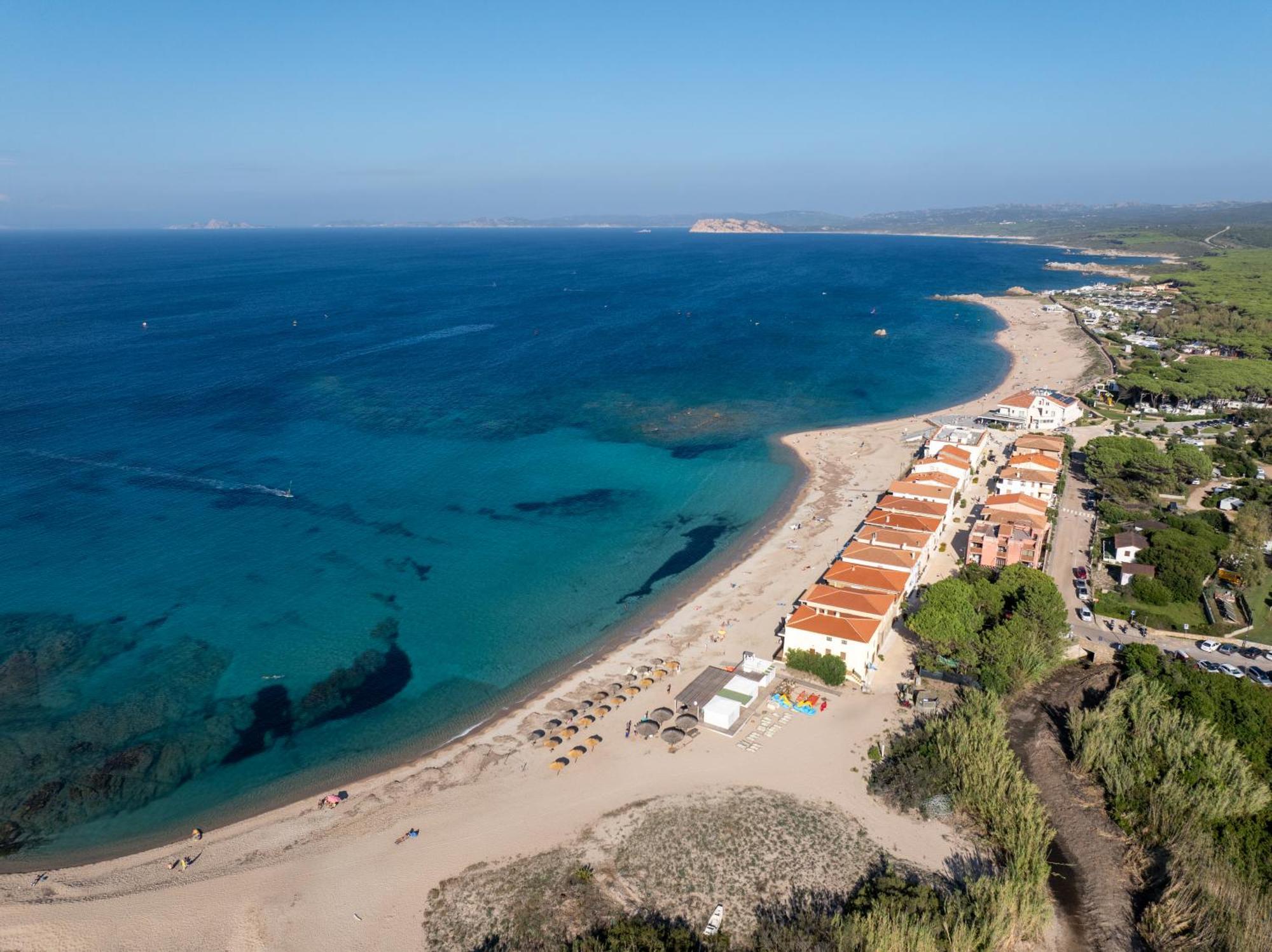 Residence Baia Dei Mirti Vignola Mare Extérieur photo
