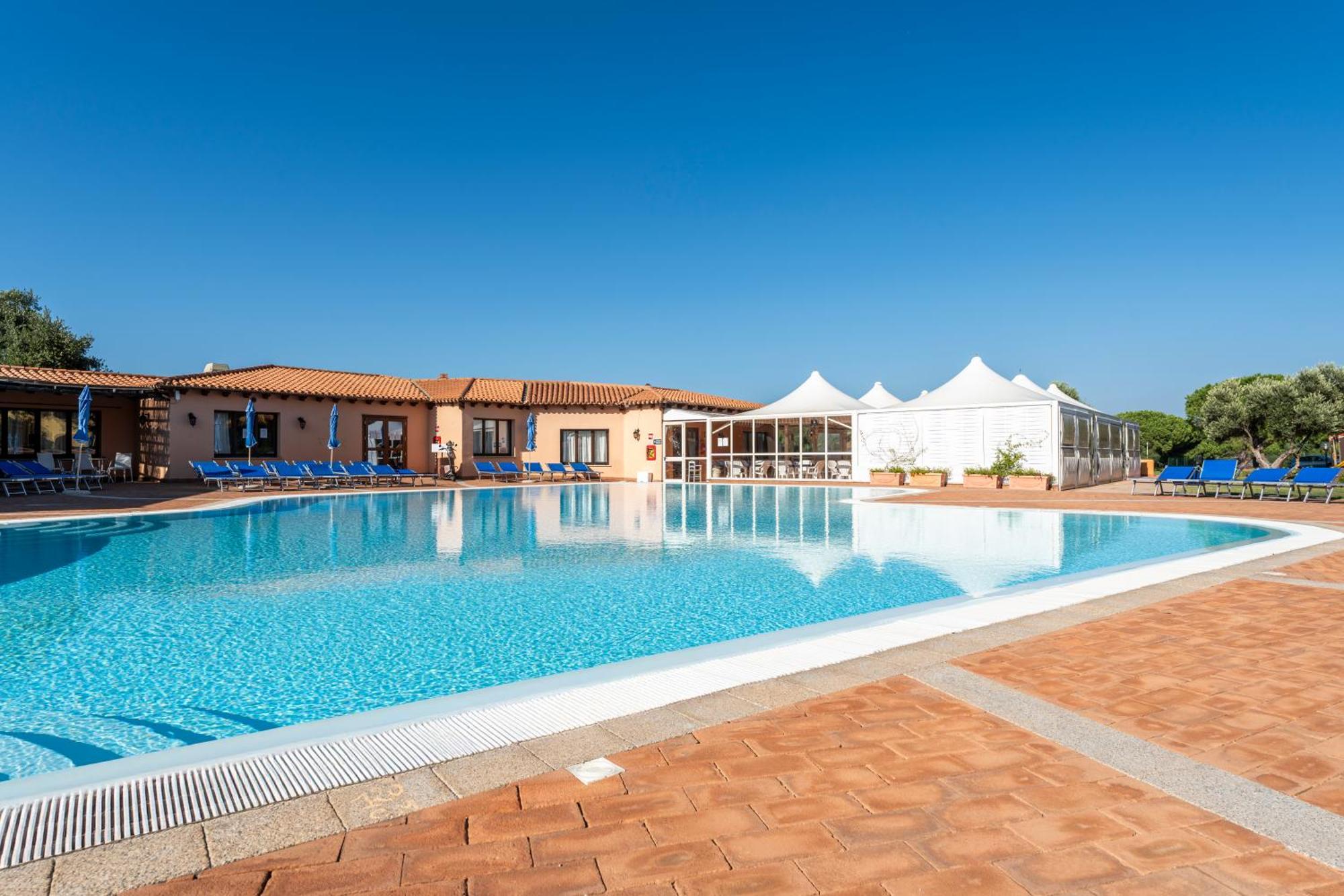 Residence Baia Dei Mirti Vignola Mare Extérieur photo